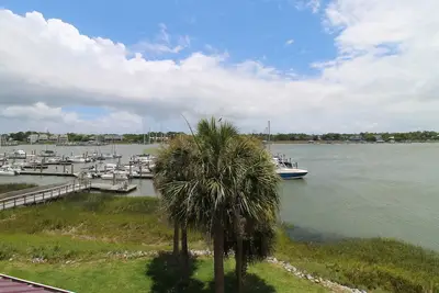 Image de Five Palms ~ Condo w/ porch overlooking the Folly River
