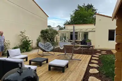 Image de Maison de vacances à 50m de la mer, idéal pour les familles.