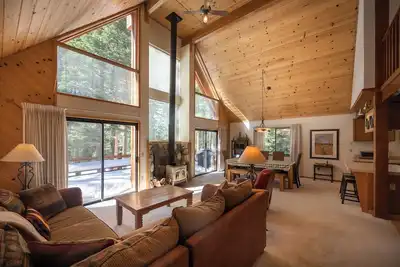 Image de Tahoe Donner Cabin