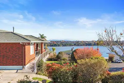 Image de Bay View Gardens - Tauranga Holiday Home