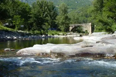 Image de Camping 3 étoiles - Piscine - efadfd