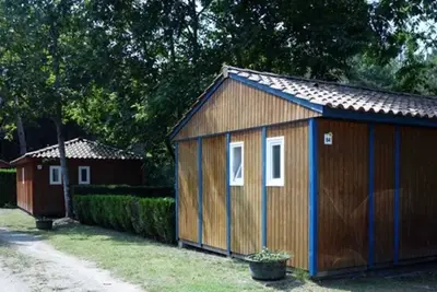 Image de Chalet 3 étoiles - Piscine - efaafb