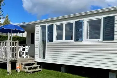 Image de Camping 3 étoiles - Piscine  - efb0gg