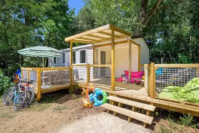 Image de Camping 4 étoiles - Piscine - efbdef
