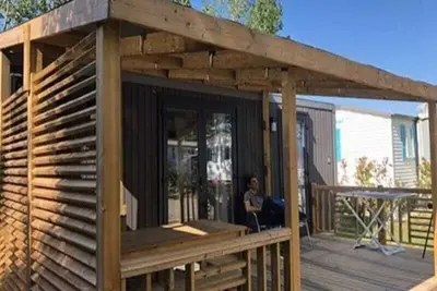 Image de Camping 4 étoiles - Piscine - efchae