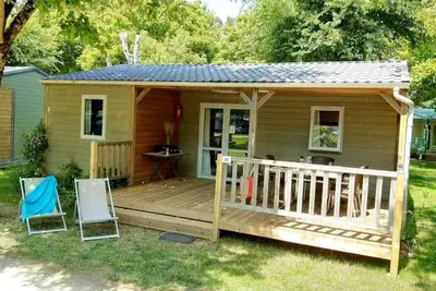 Image de Chalet 4 étoiles - Piscine - efd0ih