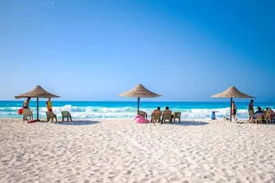 Image de 2 walking minutes to one of the most amazing beach spot on the North Coast
