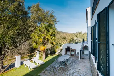 Image de Maison de vacances 'El Rincón De Nicolás' avec terrasse et jardin privés