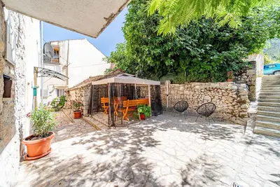 Image de Magnifique maison de 2 chambres Ă .