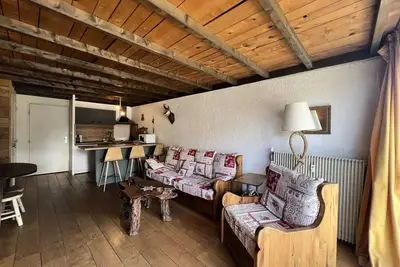 Image de 3 Pièces pour 8 Personnes