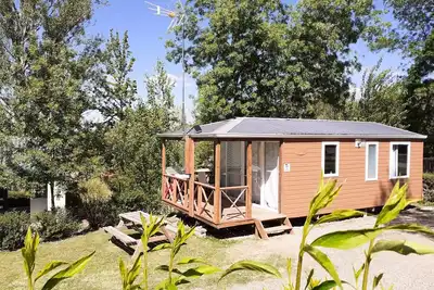 Image de Mobilheim Standard 28m2 2 Schlafzimmer - Klimaanlage + Tv + Terrasse 4 Personen