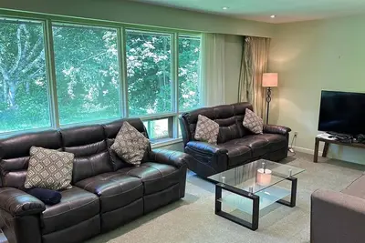 Image de Country style house
