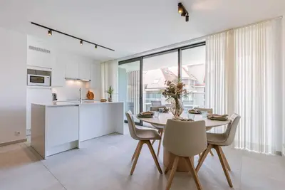 Image de Huswell - Apartment near the beach in the heart of