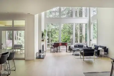 Image de Huge Sammamish 5br w/ Backyard & Garage, near Park, by Blueground