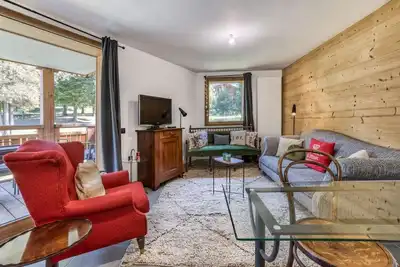 Image de Turra - Cosy 80m2 | Central | Remontée | Parking | Calme