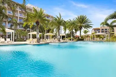 Image de Luxury Beach Front Condo Le Vent 16 by Bocobay