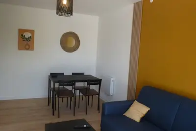 Image de 18moliere fr Meublé 4 pers. draps, serviettes et ménage inclus