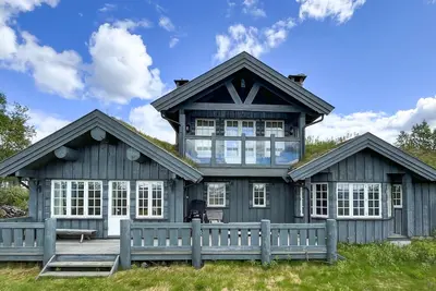 Image de Stunning home in Beitostølen with sauna