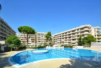 Image de Appartement Costa Daurada: Plage Ă 50m, 6 pers, Wifi, Centre Salou, Proche Port Aventura