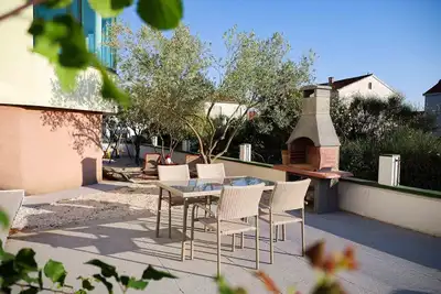 Image de Appartement de vacances Zadar pour 1 - 6 personnes avec 2 chambres à coucher - Maison de vacances