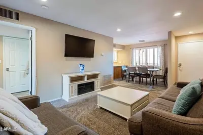 Image de Beautiful Convenient Condo On Golf Course, 5 Pools, 5 Spas, Walking Paths! !