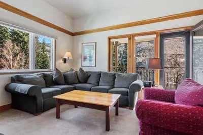 Image de The Charter at Beaver Creek E2105
