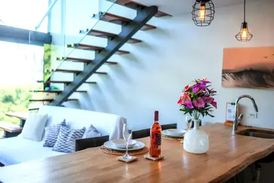 Stylish Loft House - Ocean View - Private Pool