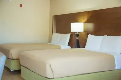 Image de Magical Stays: Your Dream Retreat 6 Miles from Disney! Near Dining & Shopping