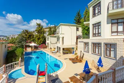 2 Bedroom 2 Bathroom Villa with shared pool Kalkan in the center karalos
