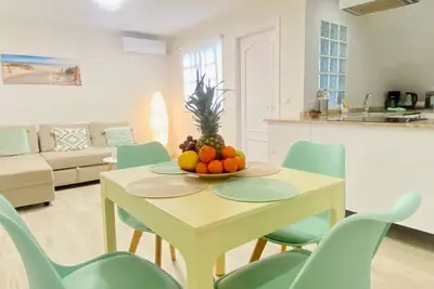 Marbella Dream: Centro & Beach/ 6 personas