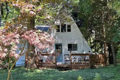 Image de The ‘A’mazing Escape! Beaches, hiking trails, & great fall color tour location!