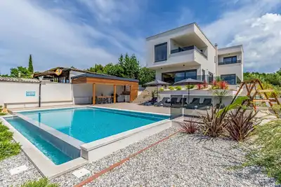 Maison confortable à Medulin avec sauna