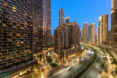 Image de Downtown Dubai 2br Stay | Pool, Gym, Free Parking