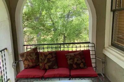 Image de 1925 Charming Cozy Casita