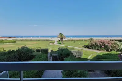 Image de Canet-en-Roussillon - Studio cabine 4/5 pers - bord de mer avec parking