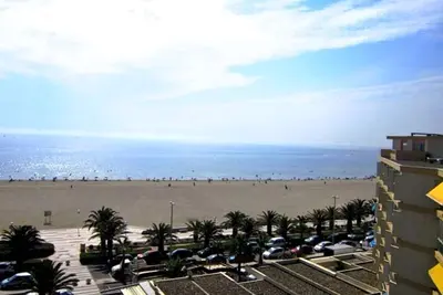 Image de Canet T2 rénové, 4 pers, terrasse, parking, Wifi