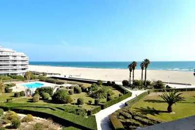 Image de Canet - T2 cabine 5 pers, accès plage, piscine, parking