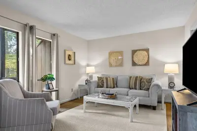 Image de Condo in Pinehurst on first fairway of Pinehurst 5 golf course. Right across the street of Fair Barn