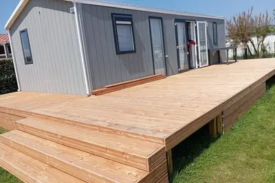 Image de Proche des plages du débarquement. Mobil-home neuf au bord de mer.