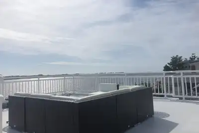 Image de Spectacular 5br / 4 bath Bayfront - newly renovated - North end of Lbi