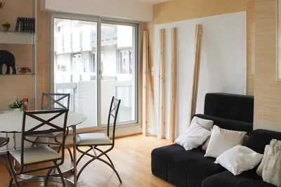 Image de Appartement spacieux avec balcon