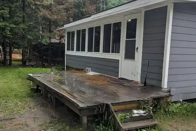 Image de New! ! ! Rustic Cabin on Island Lake