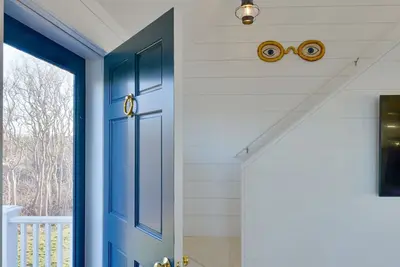 Image de Secluded Nantucket Retreat: Newly Renovated Home with Deck on 2 Acres!