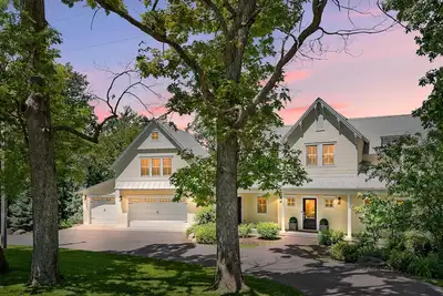 Image de Fabulous Home with direct lake access