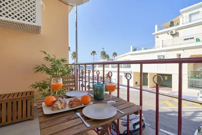 Image de Appartement 'With Seaview In Burriana' avec vue mer, Wi-Fi et climatisation