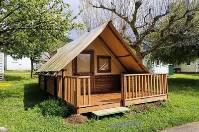 Image de Lodge Amazone standard 20 m2 + Terrasse 4 personnes