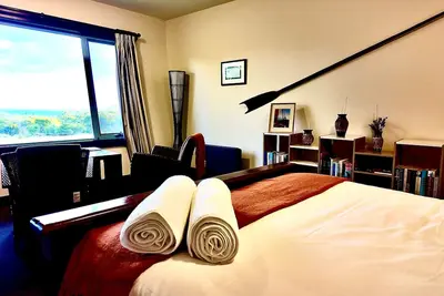 Image de Ocean views, luxury bedding, Bbq area, nature trails - 2 mins from beach