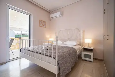 Image de Neos Kosmos 1 bedroom apartment by Mps
