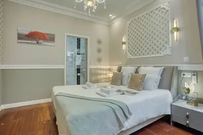 Image de Élégant Triplex à Paris - Idéal pour 10- Clim
