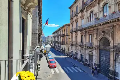 Image de Exclusive Stay [Duomo View + 5 Balconies]